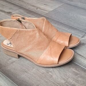 Sofft Tan Peep-Toe Sandals